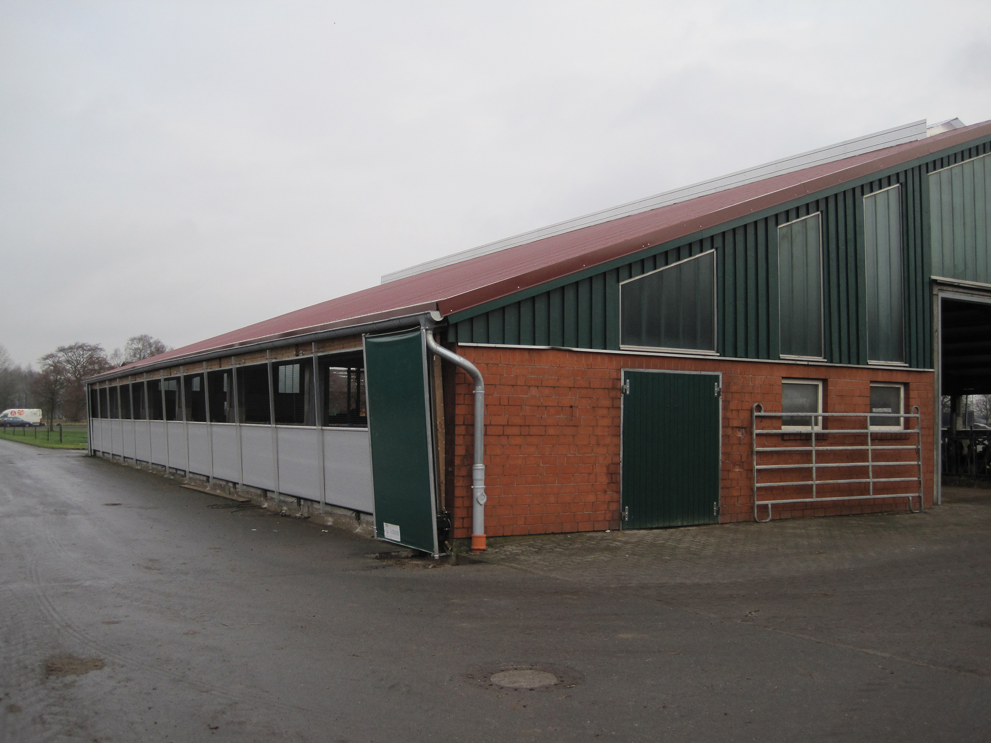 Jungviehstall auf Gut Hülsenberg Jungviehstall auf Gut Hülsenberg